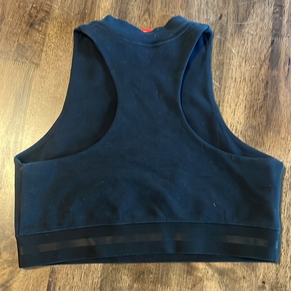 Nike Women’s Athletic Crop Top - Picture 4 of 7